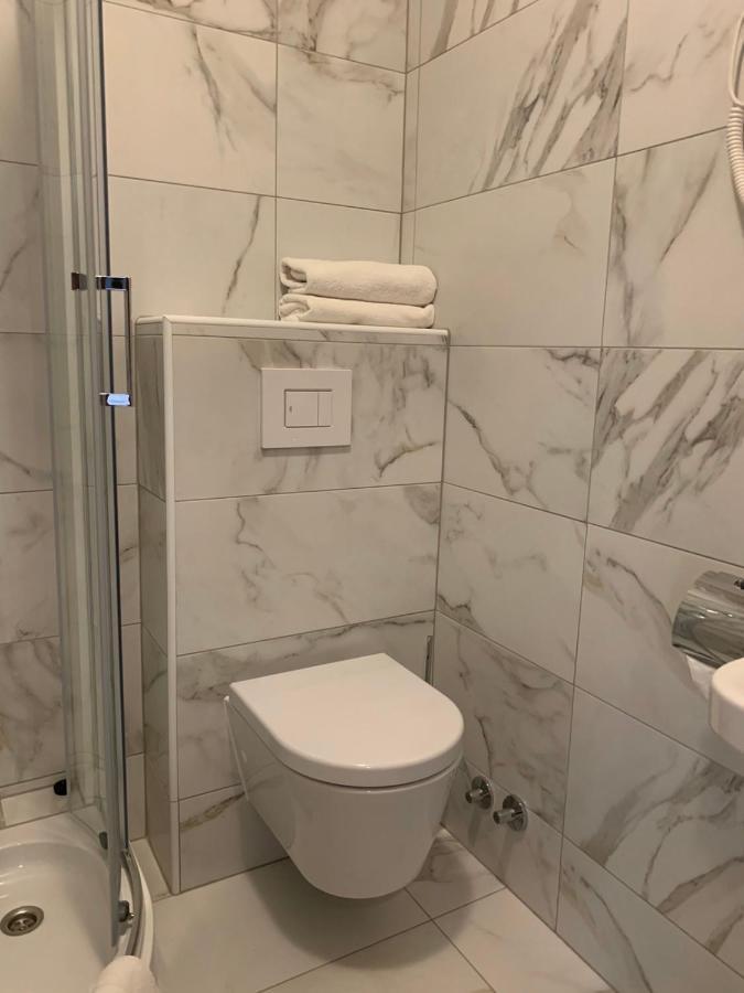 נאום Hotel Villa Barbara מראה חיצוני תמונה