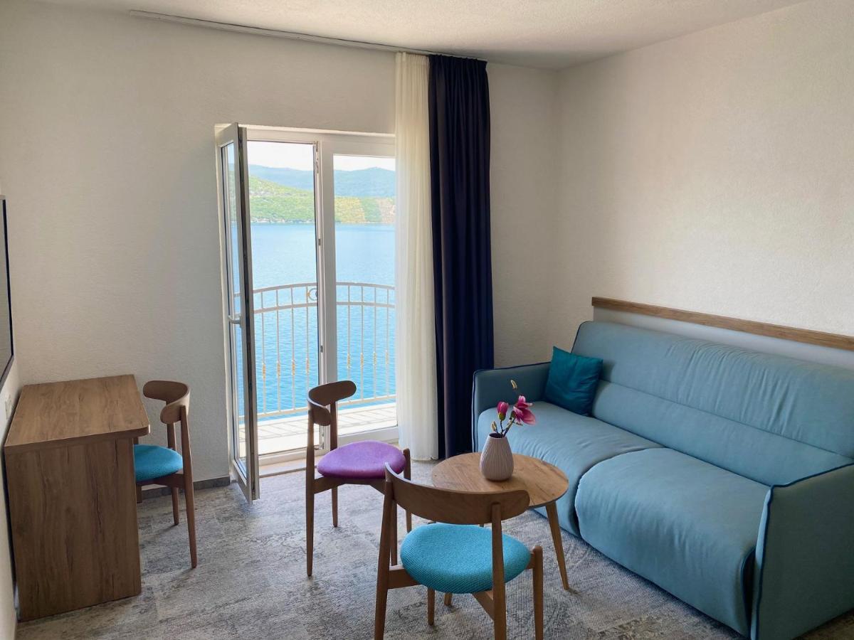 נאום Hotel Villa Barbara מראה חיצוני תמונה